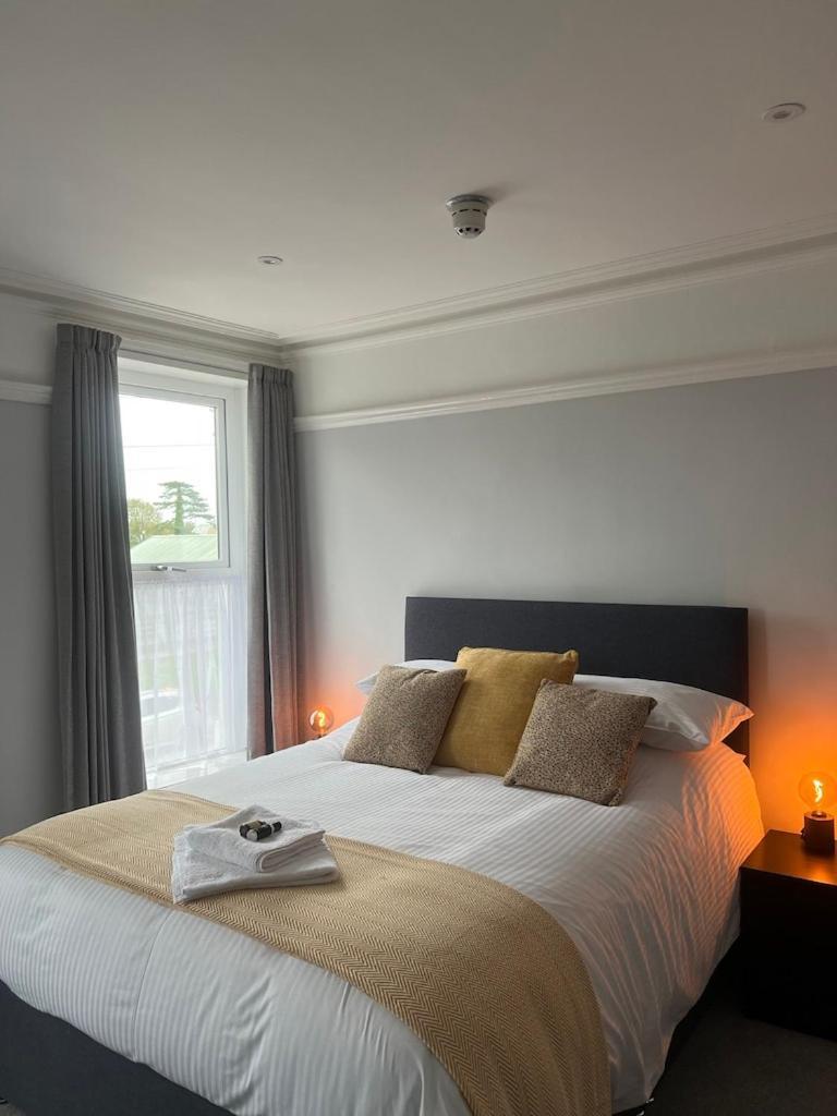 Brynhyfryd Guest House Cardigan Extérieur photo